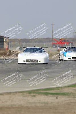 media/Oct-25-2025-CalClub SCCA (Sat) [[34c778dfbe]]/Group 3/Qualifying/
